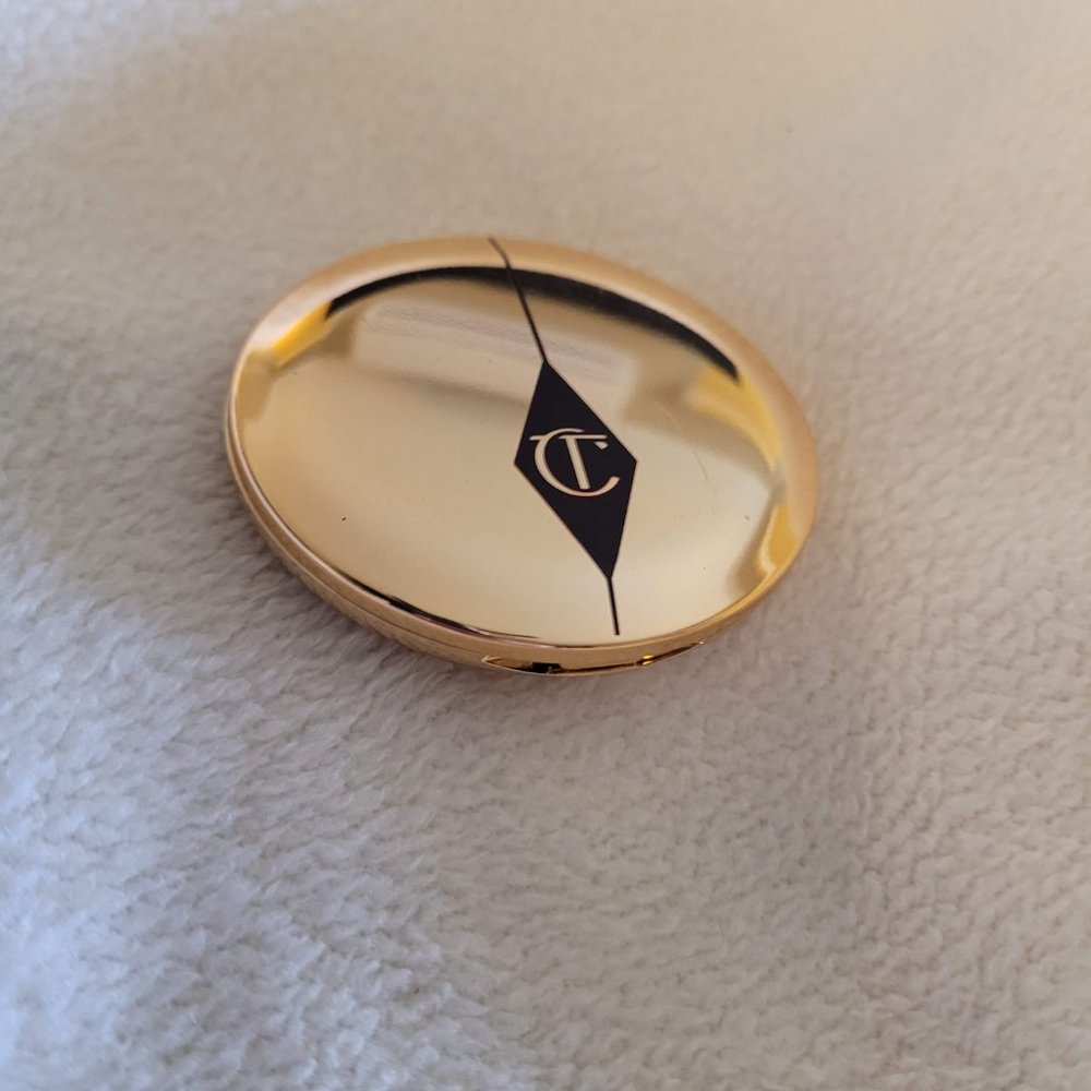 Charlotte Tilbury MAGIC VANISH Colour Corrector TAN